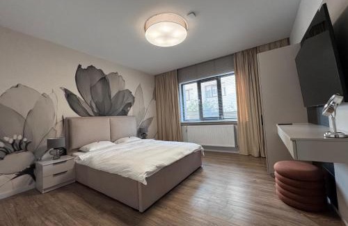 Scheia Apartment | AFI Apartments with GARDEN and FREE PARKING