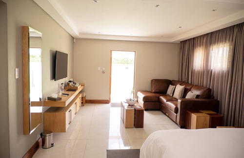 Addo House | Africanos Country Estate