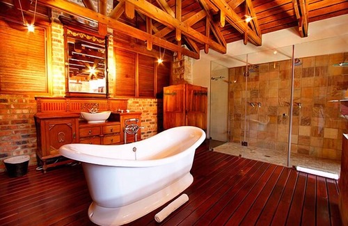 Greater Johannesburg Metropolitan Area Hotel | Afrique Boutique Hotel Ruimsig