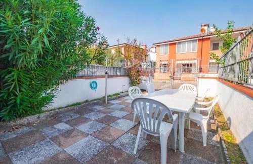 Lido delle Nazioni Apartment | Agenzia Vear - Villa Angela