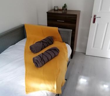 Grimsby House | Agnes House