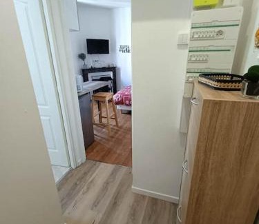 Faubourg Sud Apartment | Agréable studio - WiFi