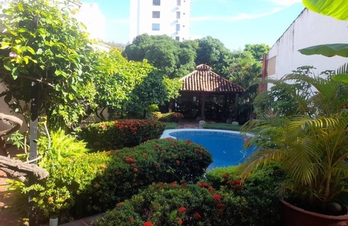 Papare House | Agradable Casa con Piscina, Zona bbq al pie de la Playa Bello Horizonte