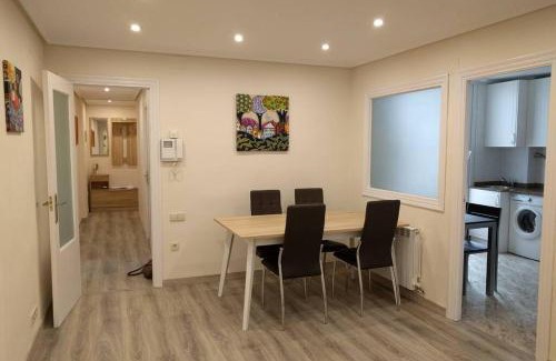 Logrono Apartment | Agradable, luminoso, WIFI, junto al Ayuntamiento
