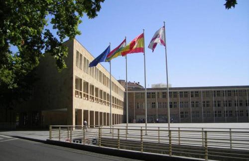 Logrono Apartment | Agradable, luminoso, WIFI, junto al Ayuntamiento