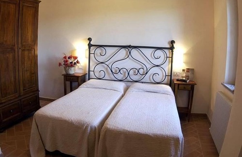 Valfabbrica Other | AGRITOURISM CHESTNUT HIGH MEDLAR