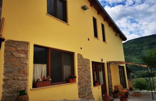 Roccadaspide Bed & Breakfast | Agriturismo B&B Il Girasole