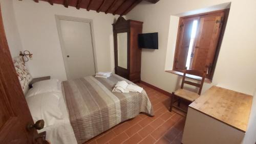 Simignano House | Agriturismo La Taverna