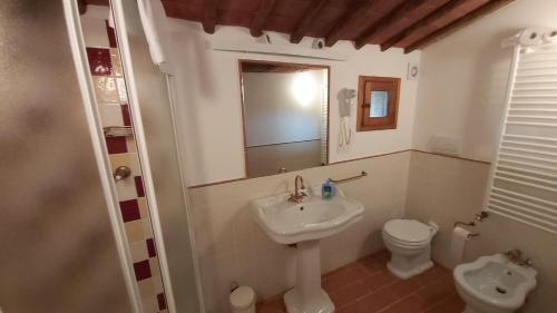 Simignano House | Agriturismo La Taverna