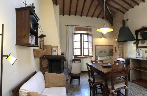 Sovicille House | Agriturismo Poggio Salvi