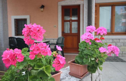 Sales House | Agriturismo Skerlj