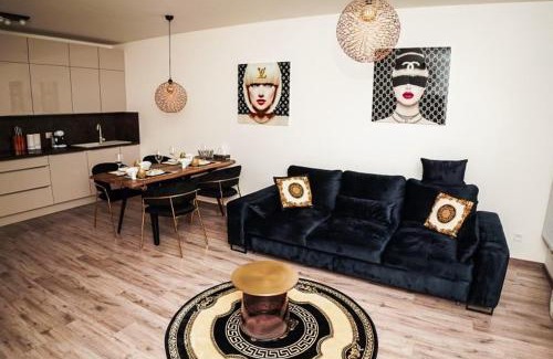 Kosice Old Town Apartment | AH Designe
