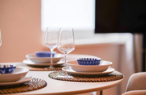 Ravensberg Apartment | AHOI HOMES - Stilvoller Altbau im Herzen Kiels