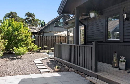 Aahus House | Ahus House Near Beach 100 m Golf 3 km Family Stay