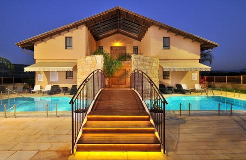 Amka Hotel | Ahuzat Elisheva