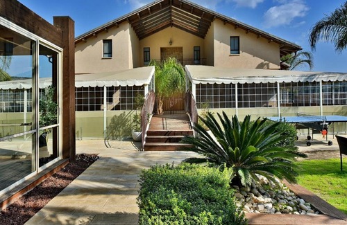 Amka Hotel | Ahuzat Elisheva