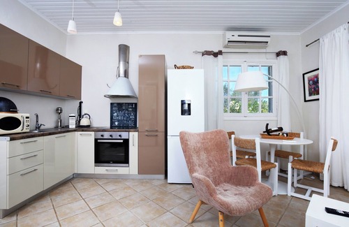 Kariotai Cottage | Ailanto Relaxing House