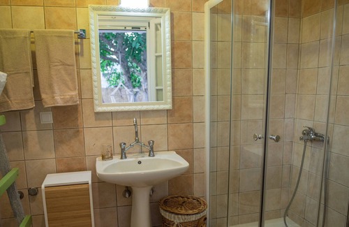 Kariotai House | Ailanto Relaxing House