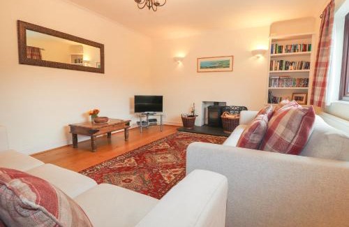 Newport House | Ailfryn