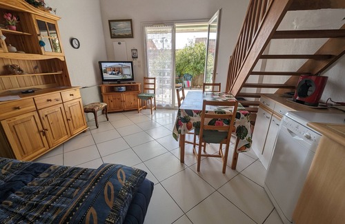Port-la-Nouvelle Villa | Air-Conditioned Villa Near Beach, Sleeps 6, Terrace, BBQ, and More!