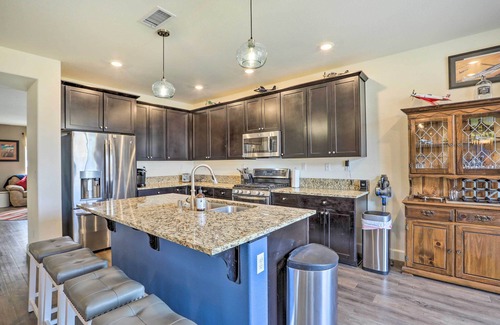 Sparks House | Air Racing Decor, Hot Tub: Sparks Home!