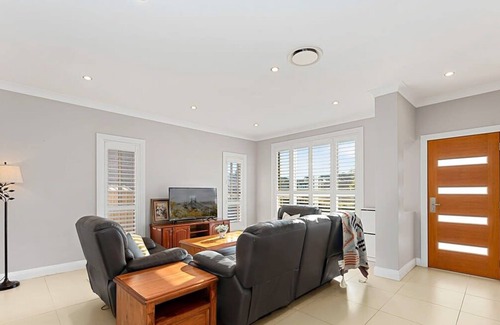 Kellyville House | Aircabin - Kellyville - Sydney Cozy - 4 Beds House