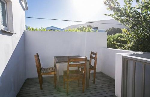 Hermanus Apartment | Airconditioned Apartment for 3 guests.