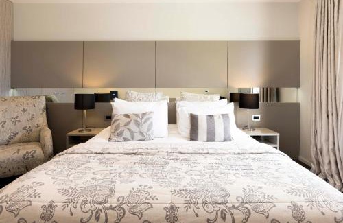 Burnside Hotel | Airport Gateway Hotel