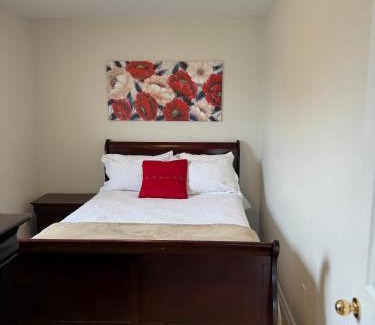 Terra Nova Apartment | Airport Manor Unit 3, 2 Bedroom Apartment