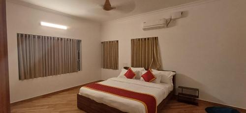 Nedumbassery House | Airport villa