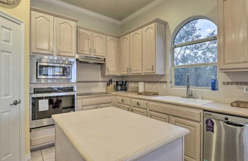 Travis Landing Villa | Airy Villa in Austin with BadmintonandVolleyball Court