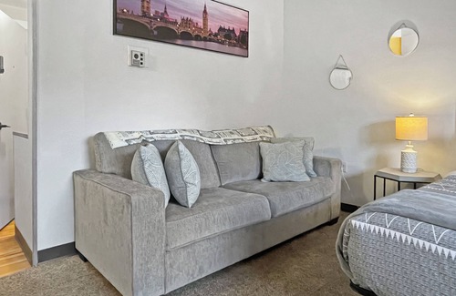 Great Falls Hotel | Aisling Suites-The Midtown