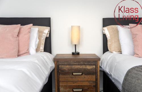 Coatbridge House | Aitkenhead house by Klass Living