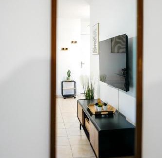 Est Apartment | Aix-en-Provence T2 moderne avec jardin & parking