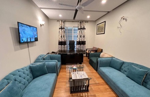 E-11 Sector House | AK Lodges Islamabad: Exquisite 6-Bedroom Estate with Premium Finishes and AC