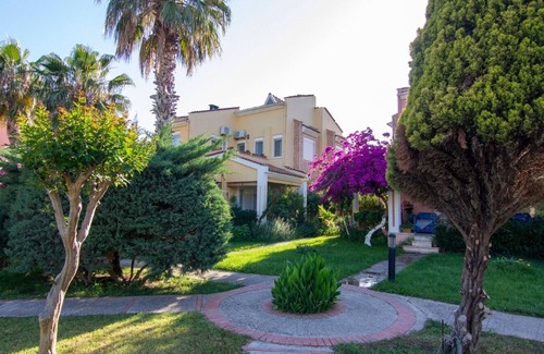 Camyuva Apartment | AKDENİZEVLERİ 1st floor, 3 bedrooms, 6 person, 2 bathrooms