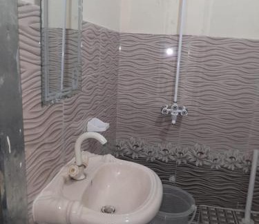 Lahore Hotel | Al Emarat International Hotel