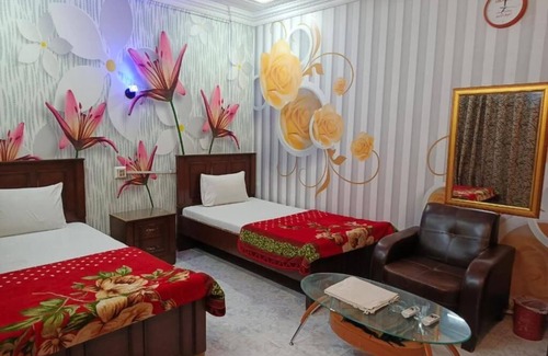 Hyderabad House | Al Madina Guest House