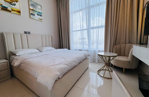 Jumeira 3 Apartment | Al Manara PREMIUM SHK ZAYED STUDIO