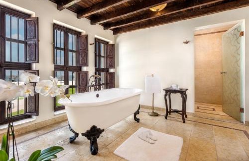 Abu Dhabi Villa | Al Maya Island & Resort