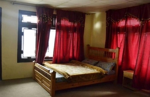 Shogran House | Al Pine Guest House