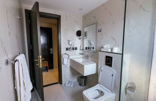 Medina Hotel | AL RYYAN SILVER HOTEL