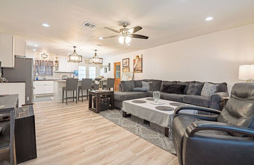 Shearer Hills - Ridgeview House | ALAMO CITY HOMESTYLE BEAUTY GREAT CENTRAL LOCATION, KIDDOS, & FURRY PET FRIENDLY