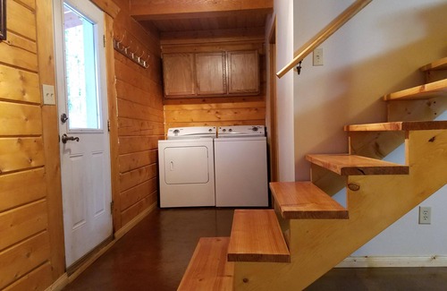North Pole House | Alaska Aurora Adventures Cabin B World class Northern lights viewing