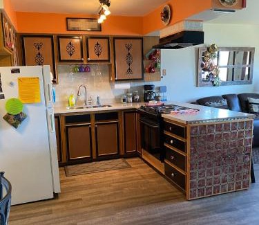 Seward House | Alaska's Point of View