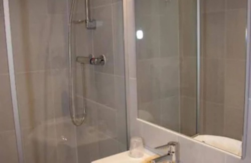 Alby-sur-Cheran Hotel | Alb'hotel Grill