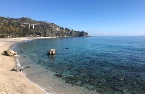 Montepaone Lido Apartment | Alba di Villa Montepaone