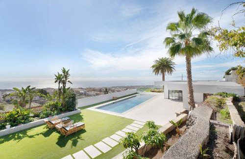 Adeje Villa | Alba House