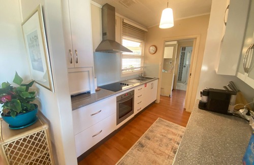 Port Vincent House | Alba - Stunning sea views, Free WiFi! Off peak special!