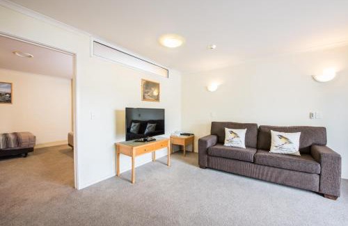 Albany Hotel | Albany Oak Motel